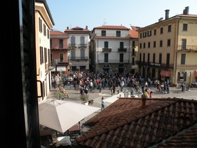 PALM SUNDAY SERVICE IN PIAZZA