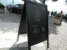 NEW SIGN AT BAR DEL PESS (SO WE DONT GET LOST)