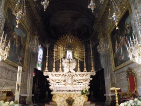 ALTAR OF SAN GIACOMO