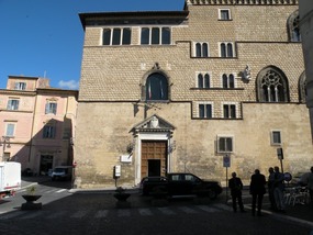 TARQUINIA BUILDING STYLE