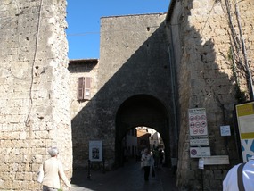 TARQUINIA ENTRANCE GATE