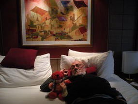 RED TED RELAXING ON LAST DAY ON BOARD