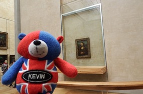 Kevin Bear at the Mona Lisa