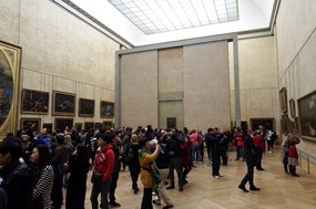 The Mona Lisa Wall