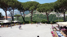 Ravello town square