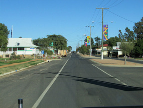 Main st Tambo