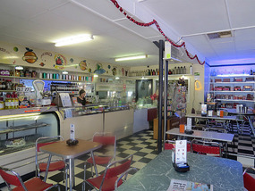 Belle's milk bar