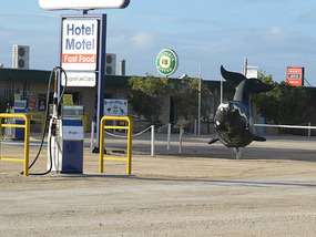 Nullarbor roadhouse