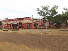 Oodnadatta pink roadhouse 