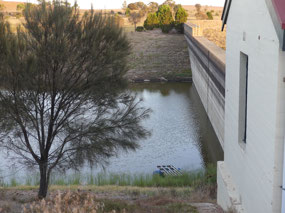 weir wall