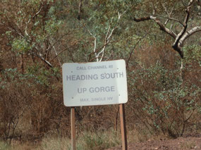 sign bad bit gorge road