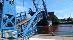Pedestrian bridge