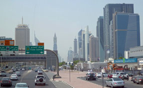 Roads good & signage in English & Arabic