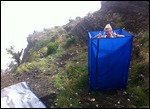 Laurs in the portaloo!