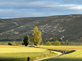 The ascent out of Castrojeriz