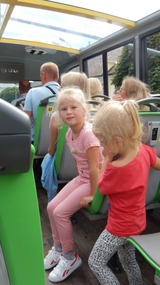 GORGEOUS LITTLE GIRLS ON THE HOP ON HOP OFF