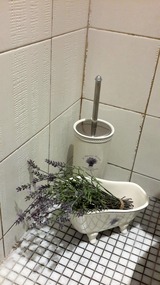 SWEET TOUCH IN THE RESTAURANT BATHROOM IN SOFIA