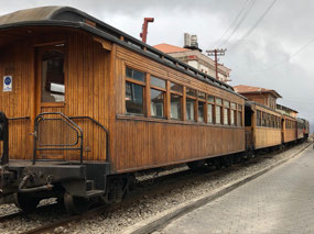 Devils’s Nose Train, Alausi
