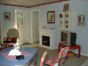 Entry to Manor into lounge
