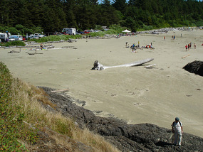 Long Beach people enjoying themselves