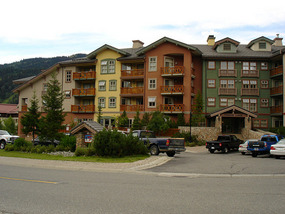 Richard on top left Balcony of Fireside Lodge