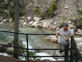 richard at Maligne Canyon River