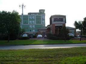 Entry to Executive Royal Hotel Regina