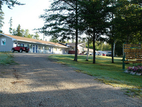 English River Inn