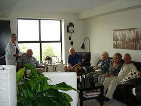 Afternoon tea at Willy and Peter's