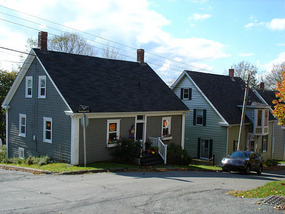 Small homes with Lunenburg bump