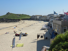 Porthmeor Beach 