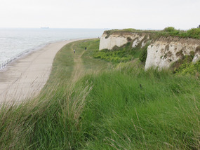 White chalk cliffs at Westbrook Bay