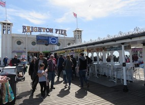Amusement Parlour & cafes on Pier