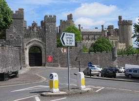 side entry to Arundel Caslte
