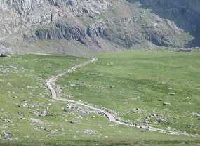 People hiking the Summit Trail