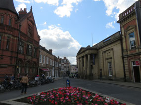 Blake St intersection of Duncombe Place