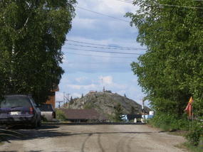 01.6 - the Rock seen from Willow Flats
