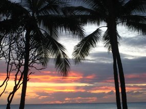 - another look at last night's sun set at Waikiki
