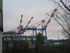 - the super post panamax cranes