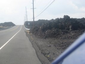 - skirting southern edge of Hawaii Volcanoes Park