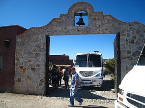 Entry to Quinta Casa Luna - first stop on tour