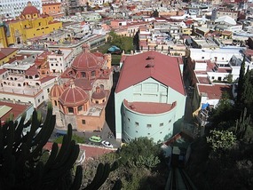 - as seen from al Pipila