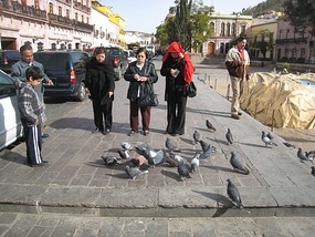 - Plaza de Armas almost deserted 