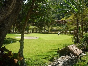 - no waiting time to tee off