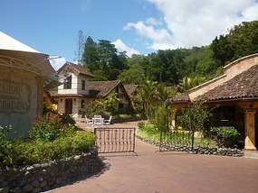 - restaurant and commons area