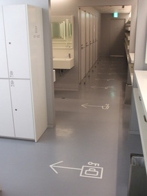 Kyoto 9 Hours - Changing Room & Showers