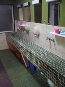 Osaka Maruichi Hotel - Communal Washing