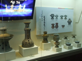 Ceramics in Mausoleum Museum