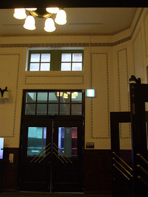 Original Doors and Features