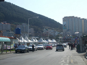 Approach from Bus Terminal